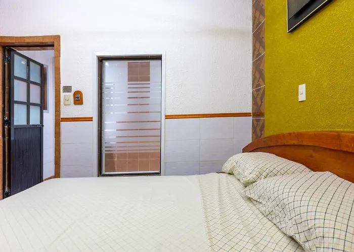 Vista Alegre Hotel *